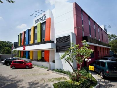 Amaris Hotel Cimanuk Bandung Buitenkant foto